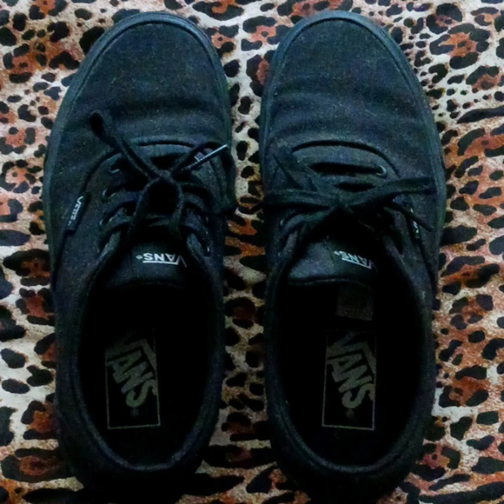 Womens black size 7 vans - Picture 1 of 4